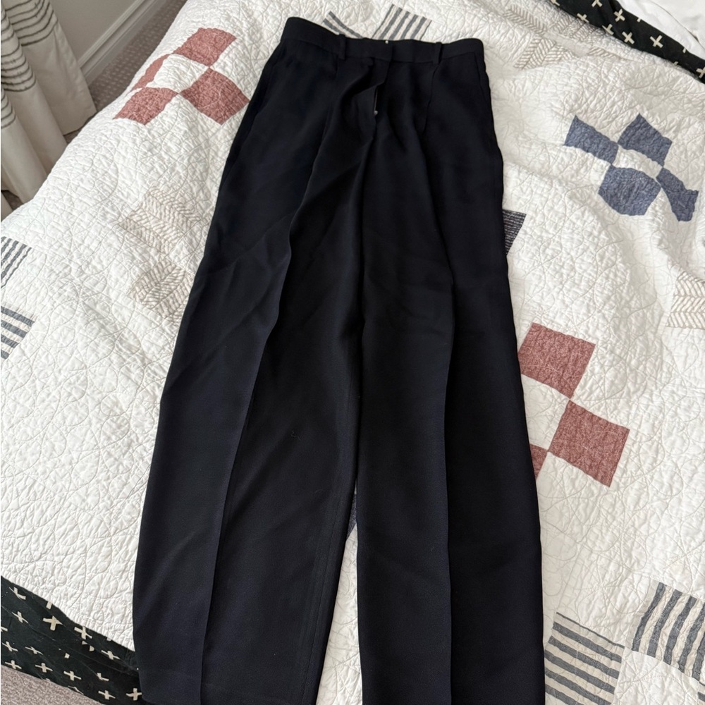 Theory wide leg flowy dress pants